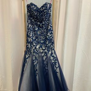Mermaid strapless Gown